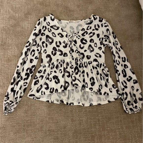 altar’d state leopard long sleeve - Picture 1 of 1